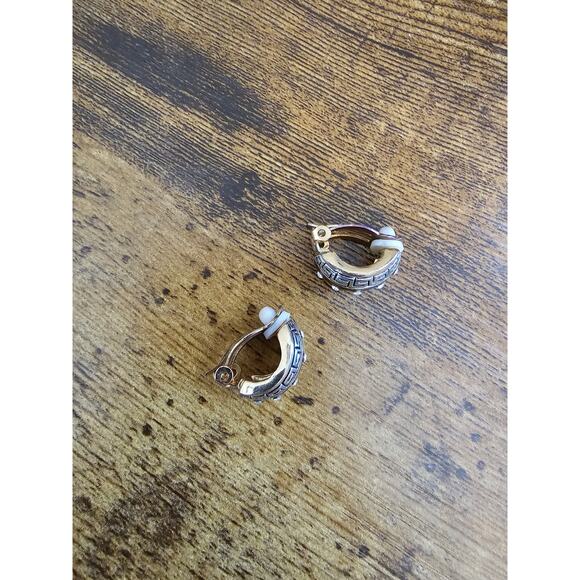 Vintage 1980s Womens Silver Tone Clip On Earrings Moon Shape Rhinestones - Picture 2 of 4